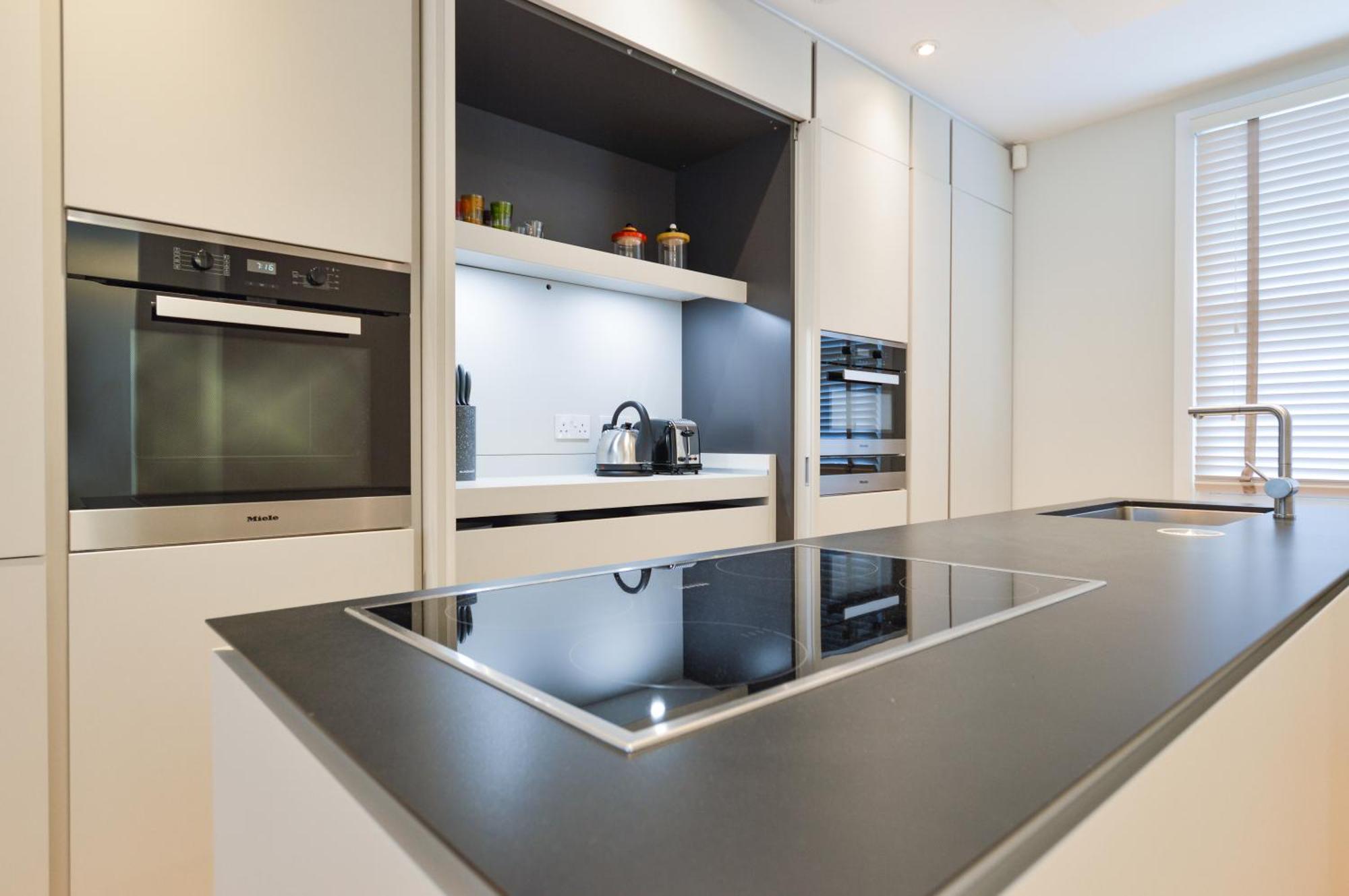 Noho 132 Serviced Apartments By Concept Apartments لندن المظهر الخارجي الصورة