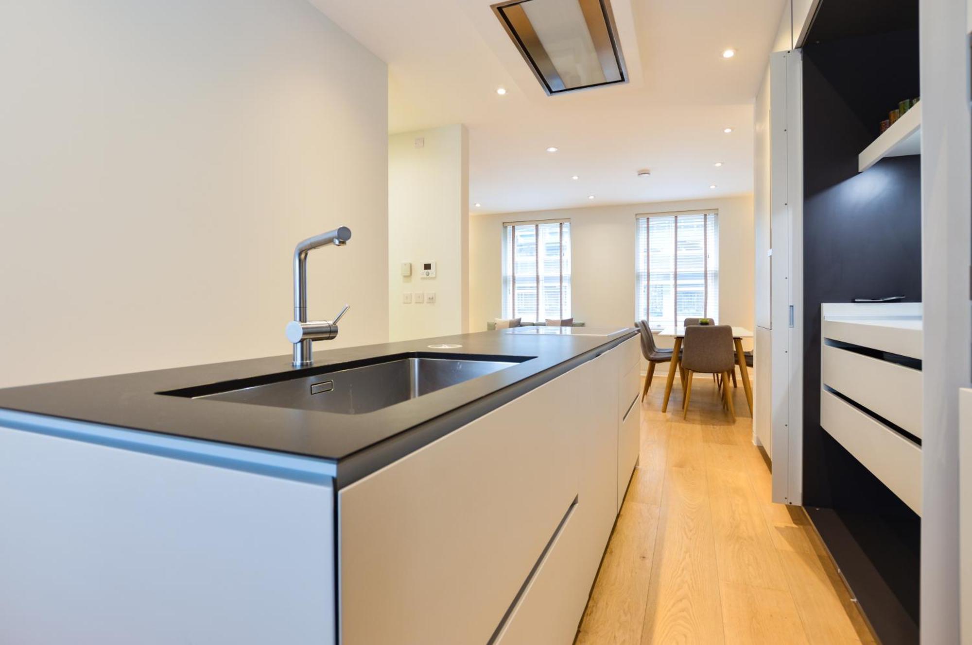 Noho 132 Serviced Apartments By Concept Apartments لندن المظهر الخارجي الصورة